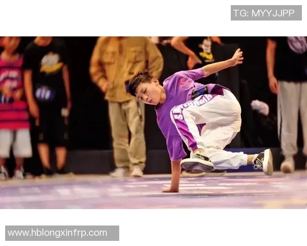 全国街舞大赛点评深圳极限运动队展现出色灵活性与创意表现